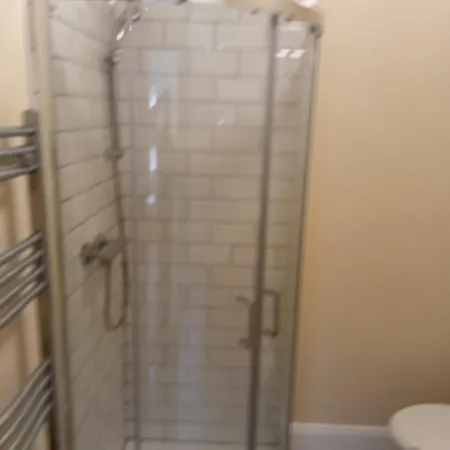 Casa vacanze Spacious 3br House Wiz Free Parking Wifi *